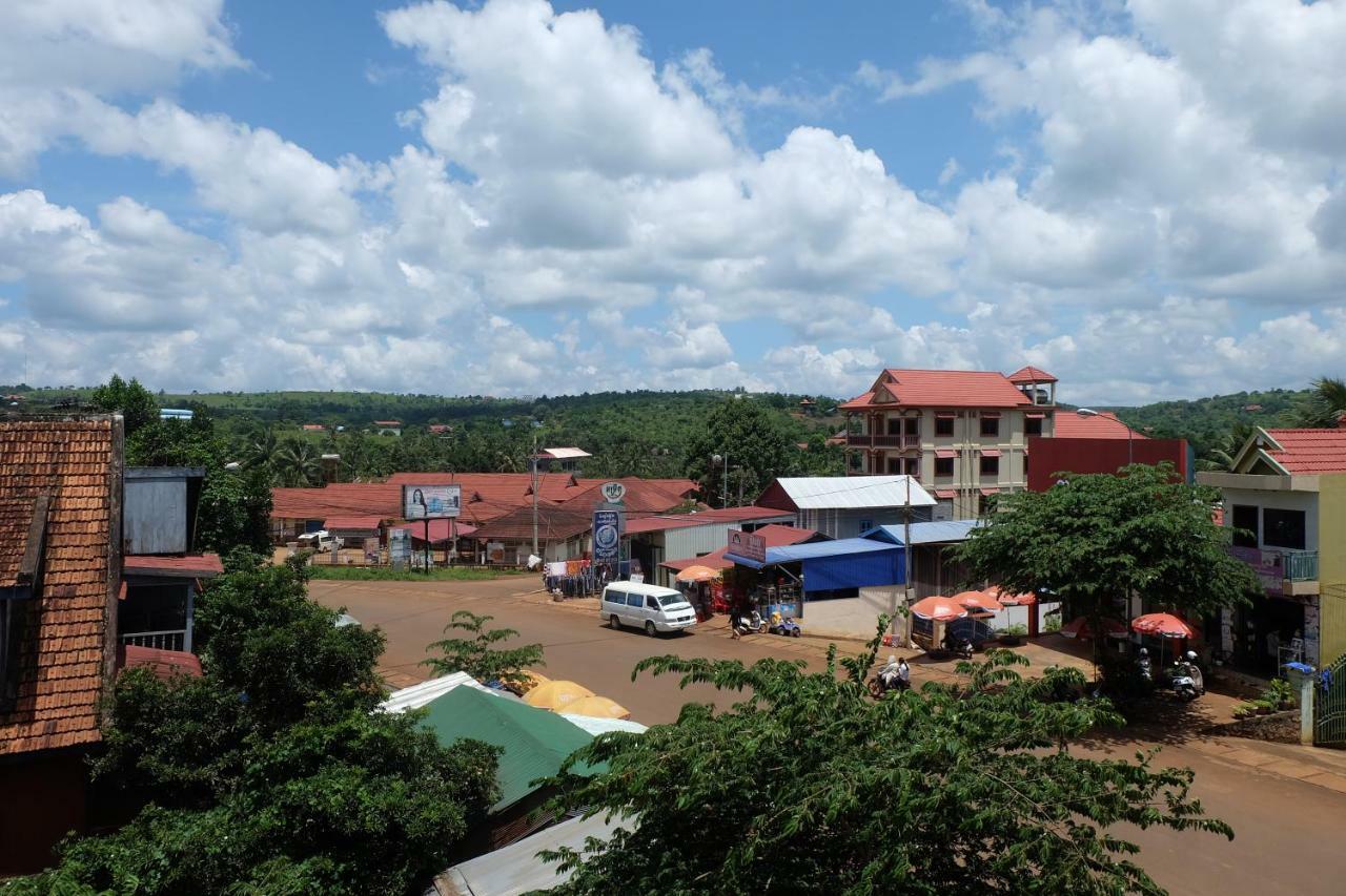 Mondulkiri Holiday Homestay Sen Monorom Ngoại thất bức ảnh